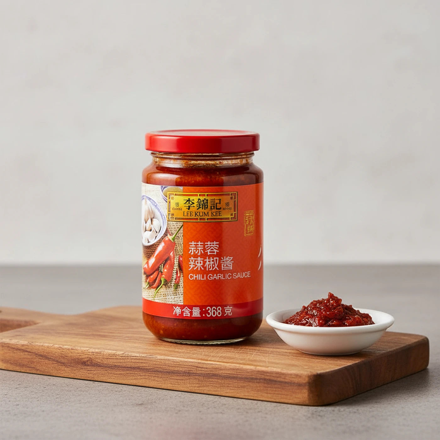LEE KUM KEE Chili Knoblauch Sauce Chili Garlic Sauce Chili-Knoblauchsoße 368g