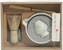 Matcha Set mit Bambusbesen, Keramikschale, Bambuslöffel in Geschenkbox, asiatisches Teezubehör