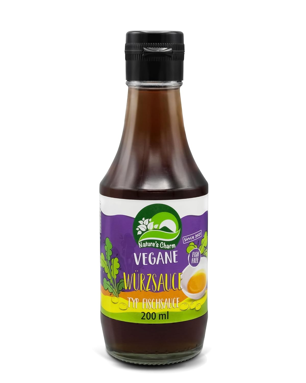 Flasche Nature's Charm pflanzliche Fischsauce – vegane Alternative für asiatische Küche.