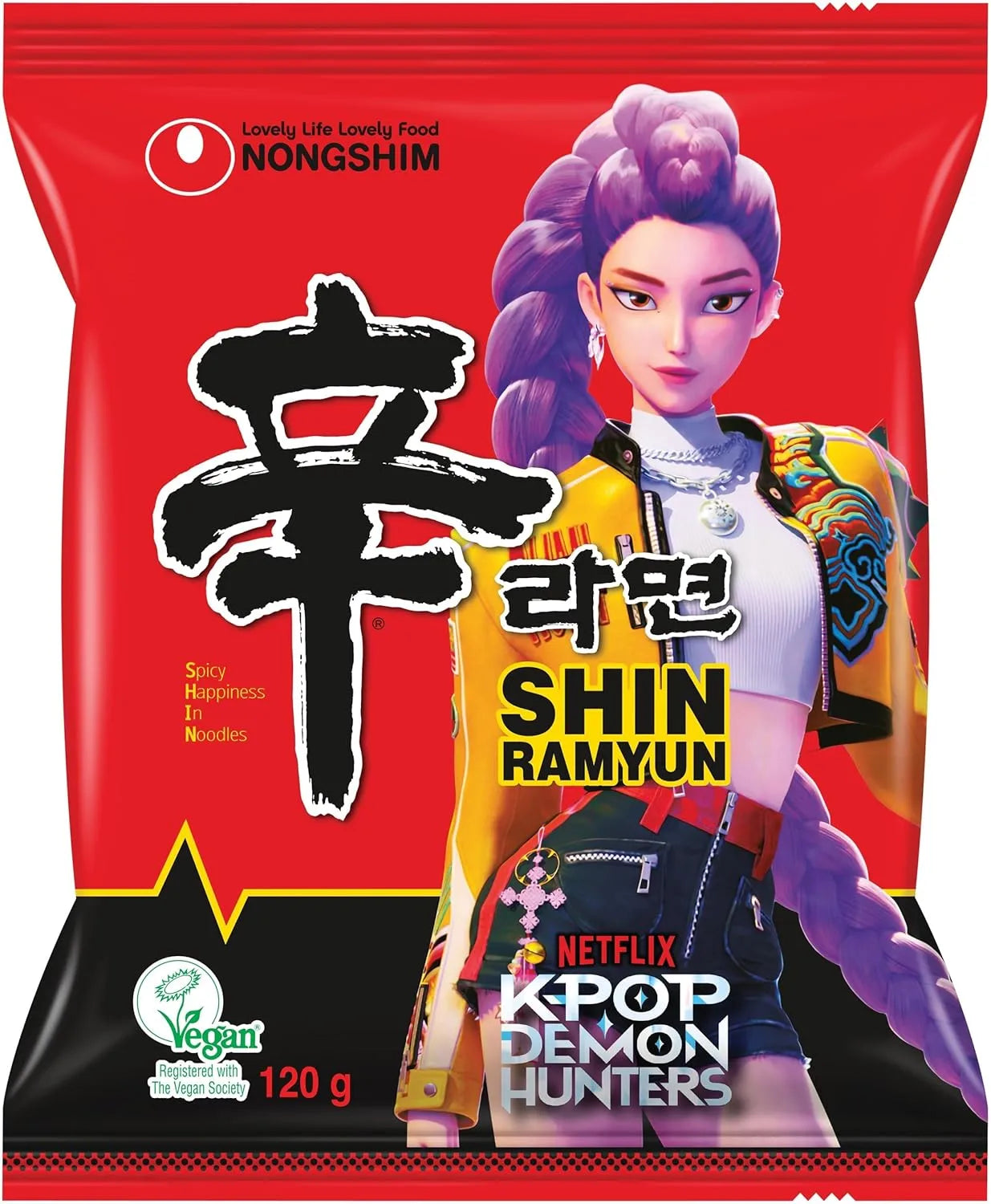 Rote Verpackung der berühmten Nongshim Shin Ramyun Instantnudeln aus Korea